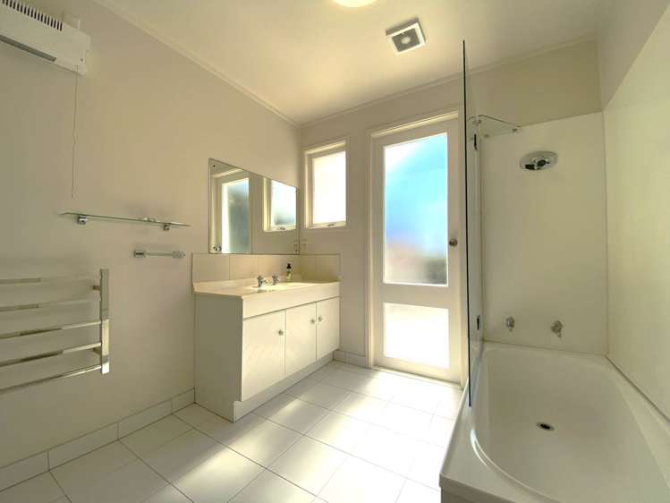 26b Sanders Avenue Takapuna_10