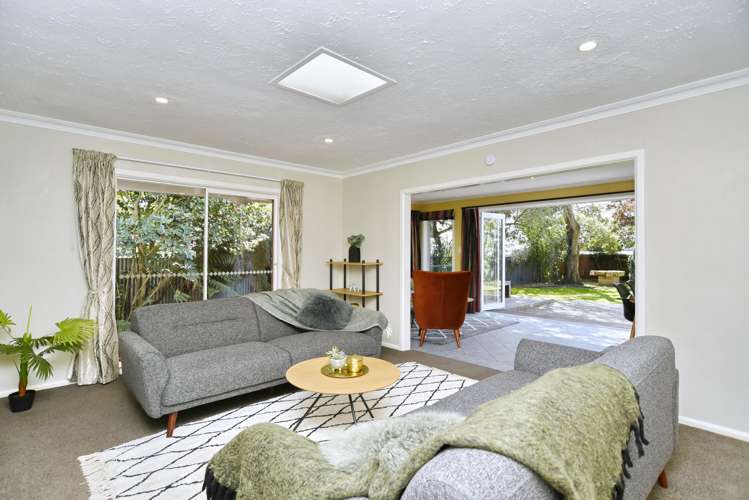 910 Avonside Drive Avondale_1