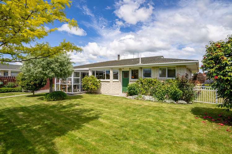 23 Lowes Place Solway_17