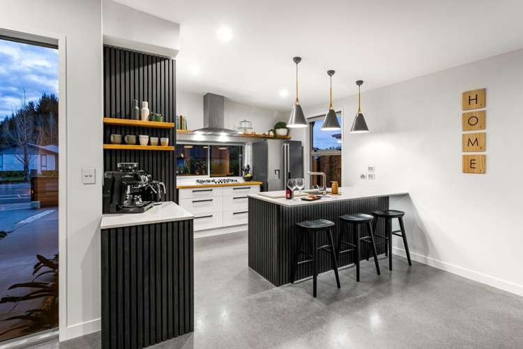 261 Lakes Boulevard Pyes Pa_7