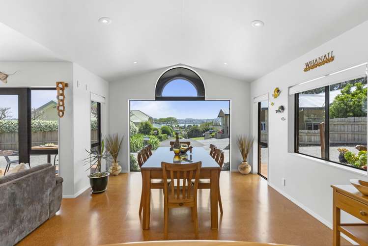 10 Fallsbrook Lane Mangere Bridge_5