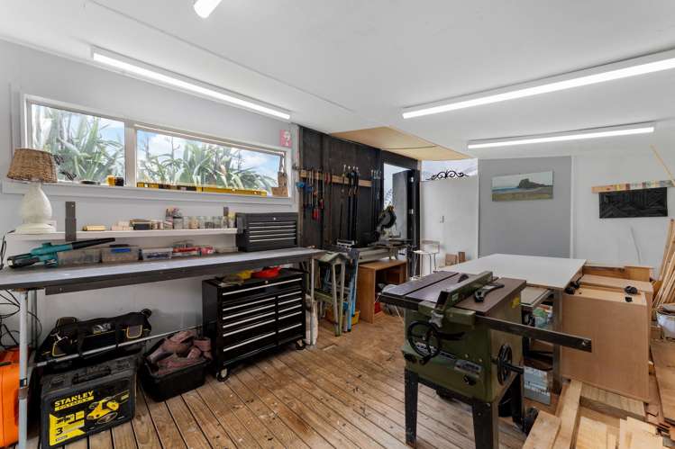 236 Kiwitahi Road Helensville_46