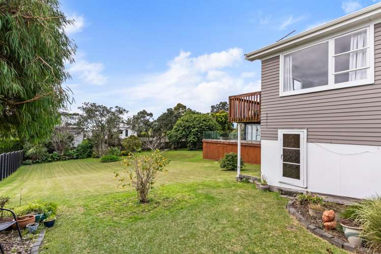 1390 Whangaparaoa Road Army Bay_6