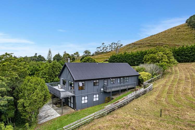 4 Kara Road Maungatapere_2