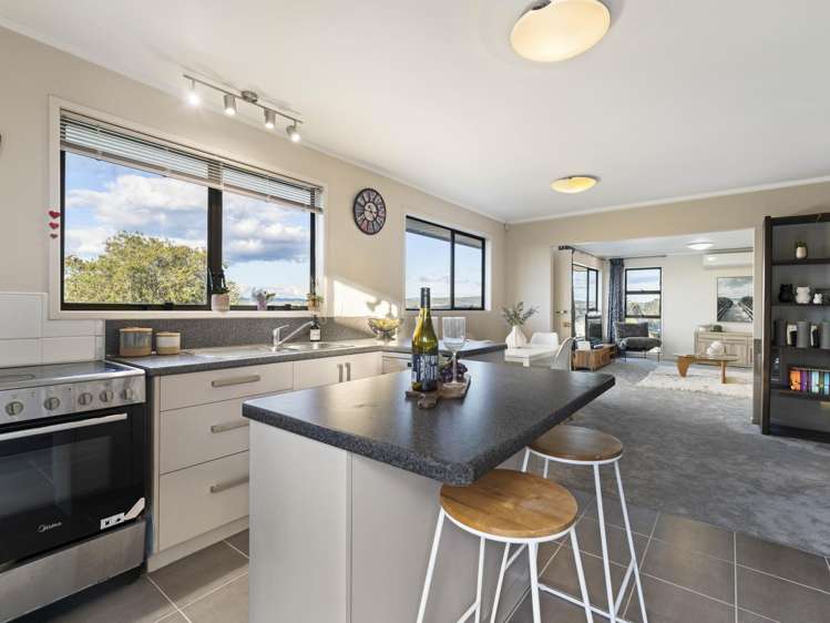 4a Pounamu Place Cockle Bay_8