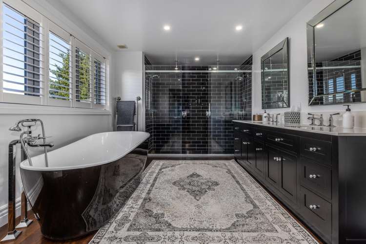 2 Otaihanga Road Paraparaumu Beach_25