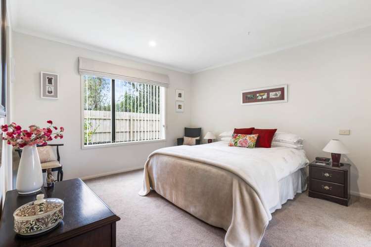 5 Beragh Place East Tamaki_11