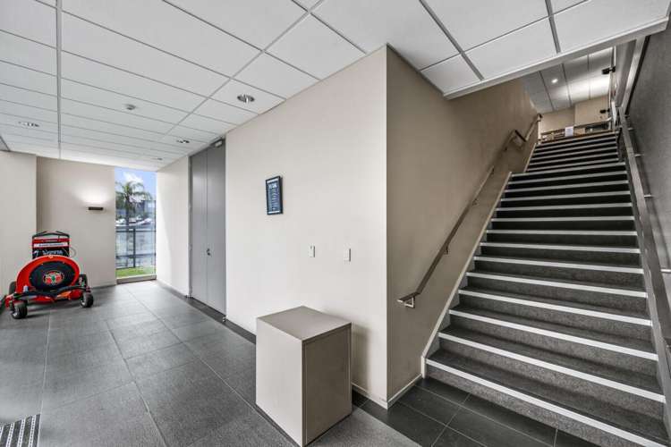 54 Apollo Drive Albany_14