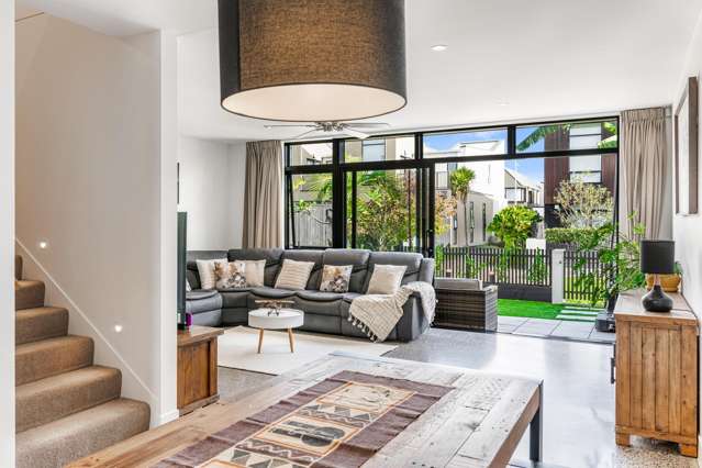 12 Cochrane Road Hobsonville_2