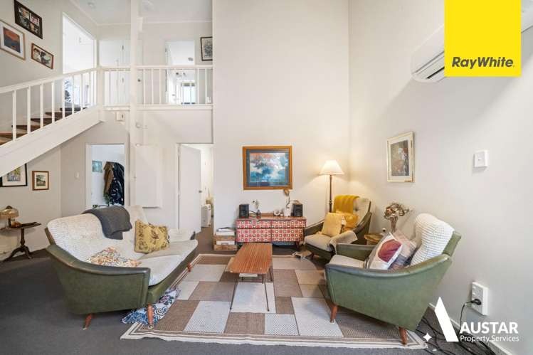  2/5 Karapiti Place Glen Eden_2