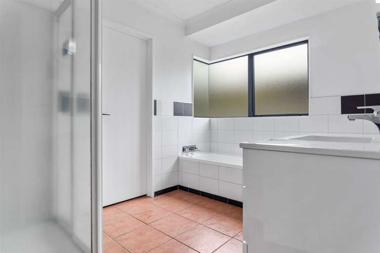 24 Pakeha Street Matata_9