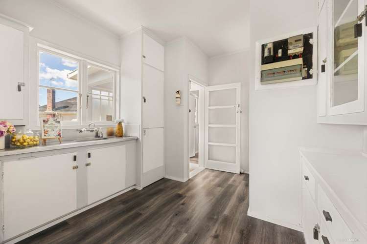 111 Symonds Street Royal Oak_10