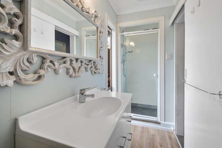 213 Milson Line Milson_13