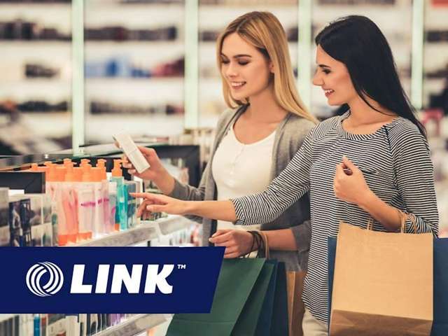 Fashion Retail & Beauty Services | Loyal Customers