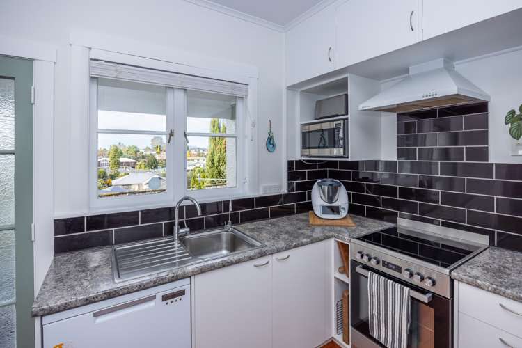 1079 Bank Street Te Awamutu_7