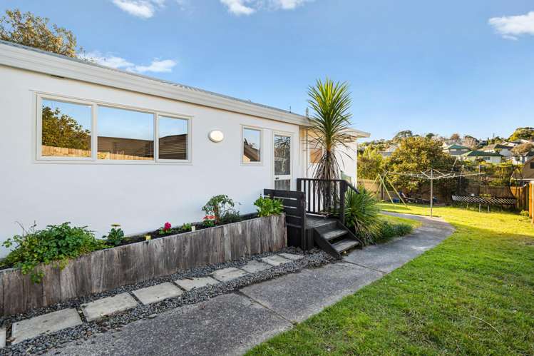 19 Brookvale Park Stanmore Bay_19