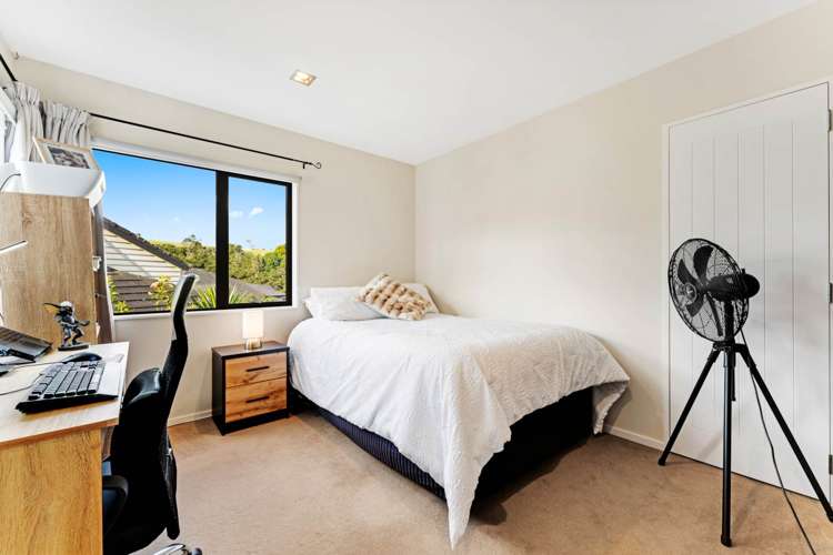 23 Terrasini Drive Flat Bush_26