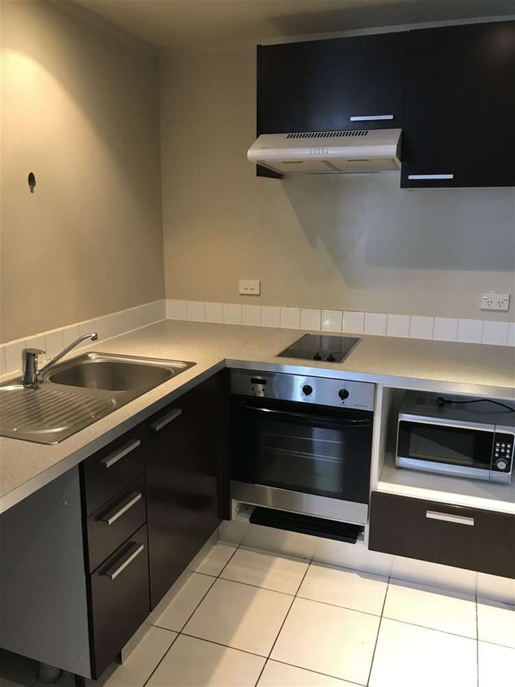 215/47 Hobson Street Auckland Central_4