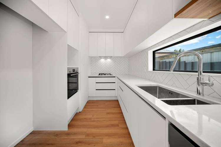 E/334 Swanson Road Ranui_2