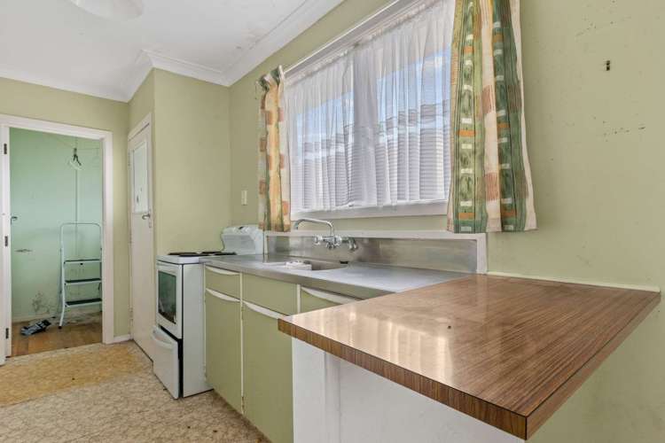 8 Susan Place Deanwell_5