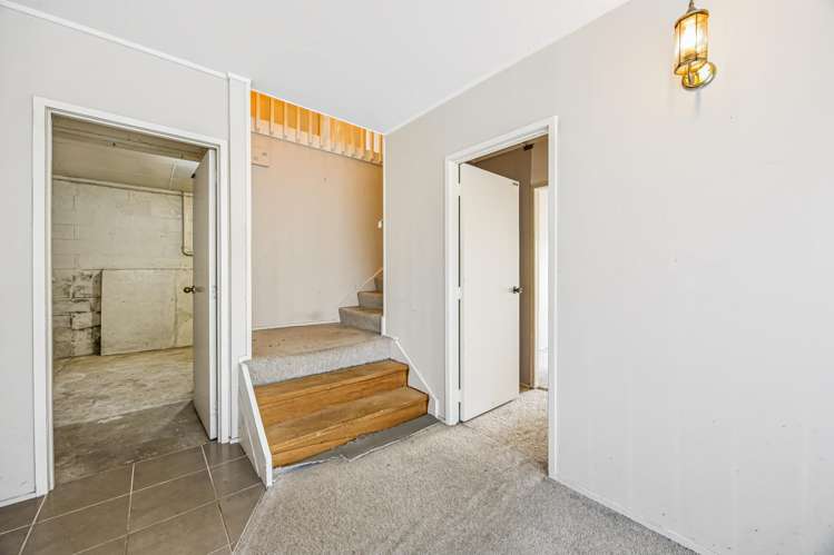 6 Woodcote Drive Glenfield_16