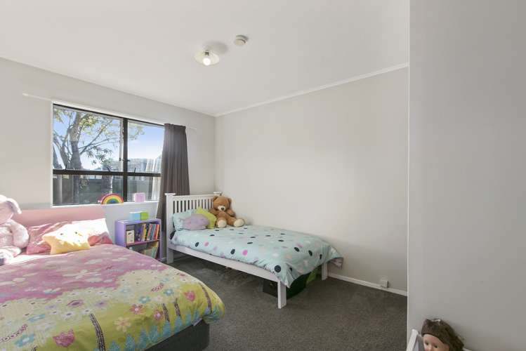 29a Awamutu Grove Waiwhetu_11