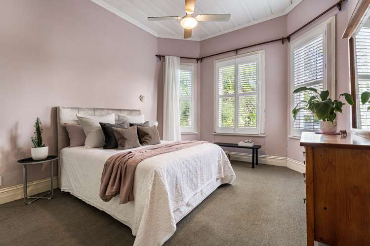 32 Hastings Parade Devonport_11