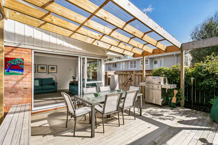 1/49 Felton Mathew Avenue Saint Johns_10