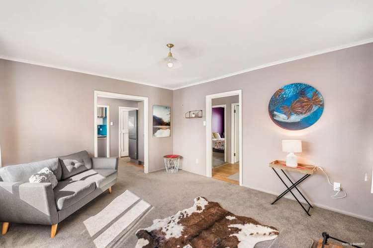 1/98 Kelvin Road Papakura_6