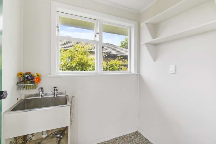 11 Usk Street Marchwiel_12