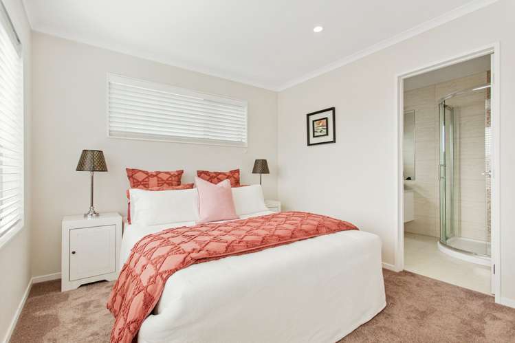 42 Milano Boulevard Karaka_17