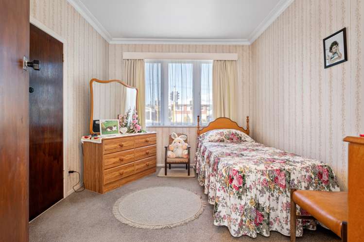 569 Fraser Street Greerton_10