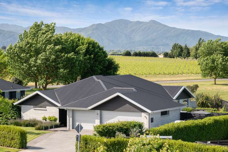 5 Avignon Place Fairhall_53