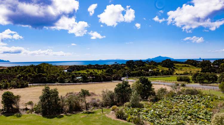 14 Cullen Road Waipu Cove_9