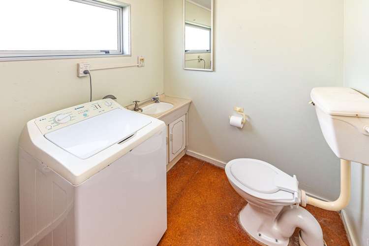 15 Nukumaru Parade Waiinu Beach_12