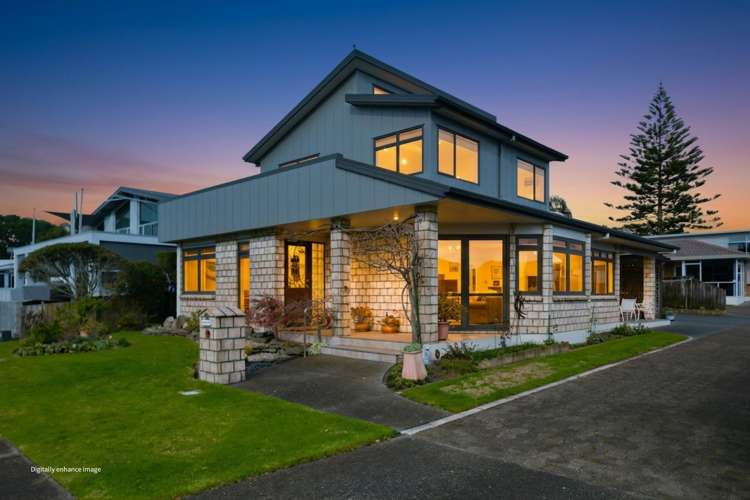 10 Fairway Avenue_0