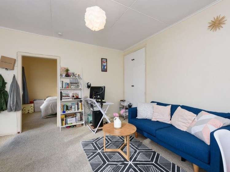 57 Hankey Street Mount Cook_16