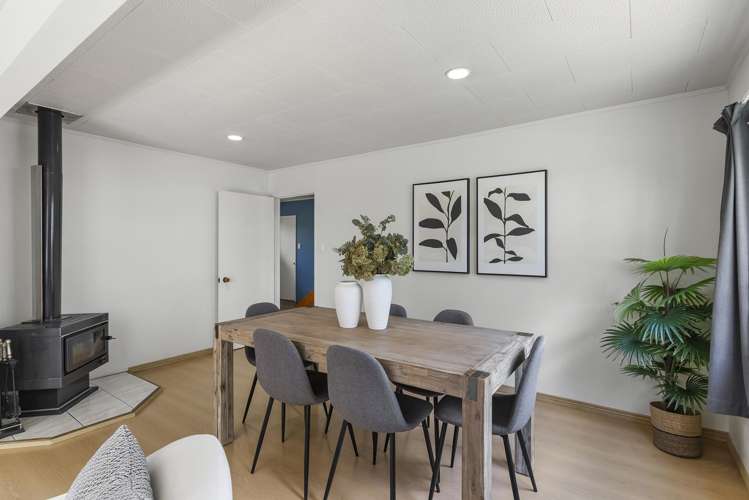 2/234 Sunset Road Windsor Park_7