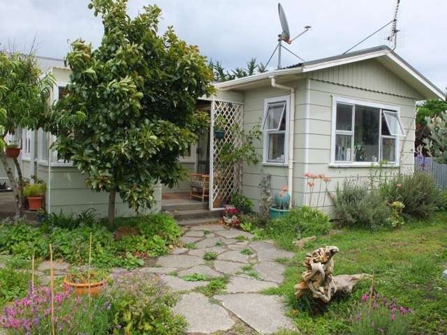 12 Ngatiawa Street Himatangi Beach_3