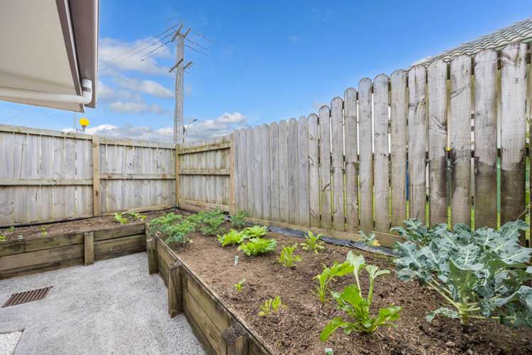 100a Parrs Cross Road Henderson_16