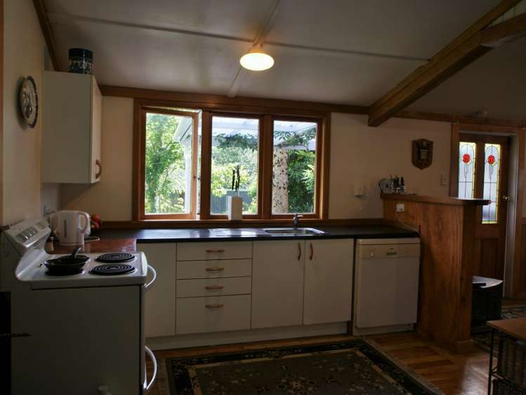 565 Mangaparo Road Ohura_2