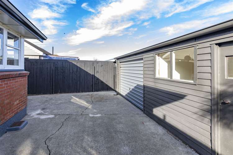 16 Soberton Street Aranui_12