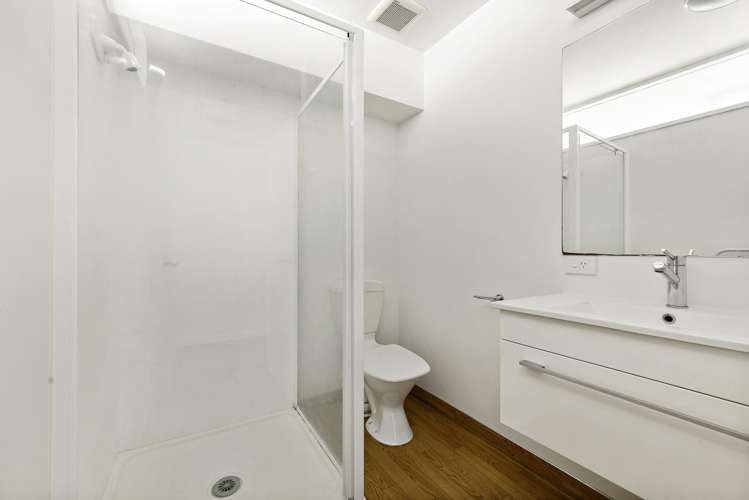 8/20 Stanmore Road Phillipstown_7