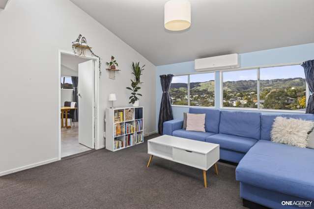 71 Larsen Crescent Tawa_1