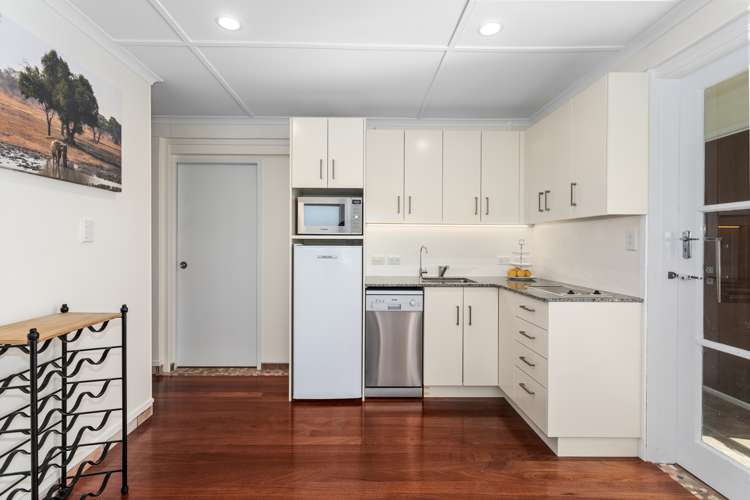 352 Ocean Road Ohope_17