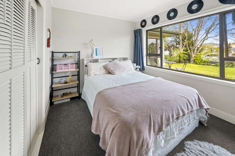 13 Veronica Avenue Marewa_11