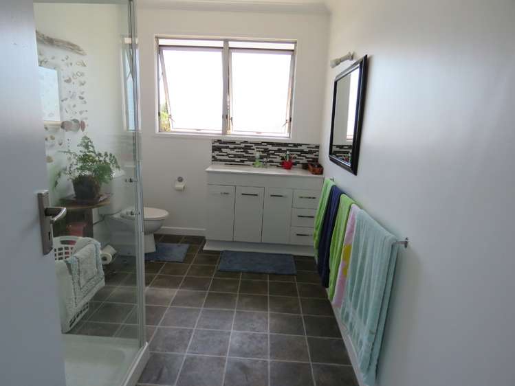 31 North Road Kawakawa_11