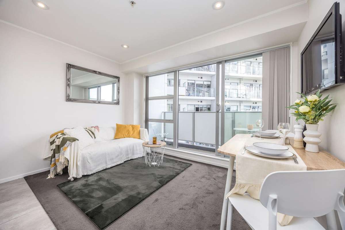 818/430 Queen Street_1