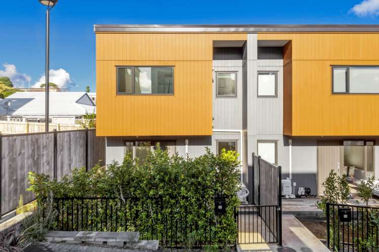 28 Raupeti Lane Henderson_23