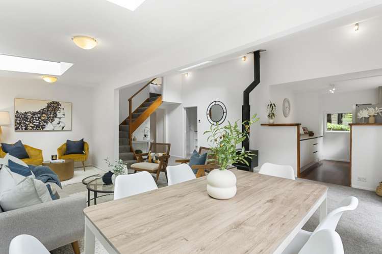 56 Sylvan Valley Avenue Titirangi_11